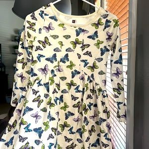 Like brand new condition size 12 tea dress butterfly print, long sleeve